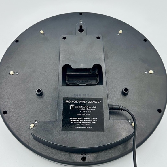 Captain Morgan Neon Wall Clock Display 12” - Picture 7 of 8